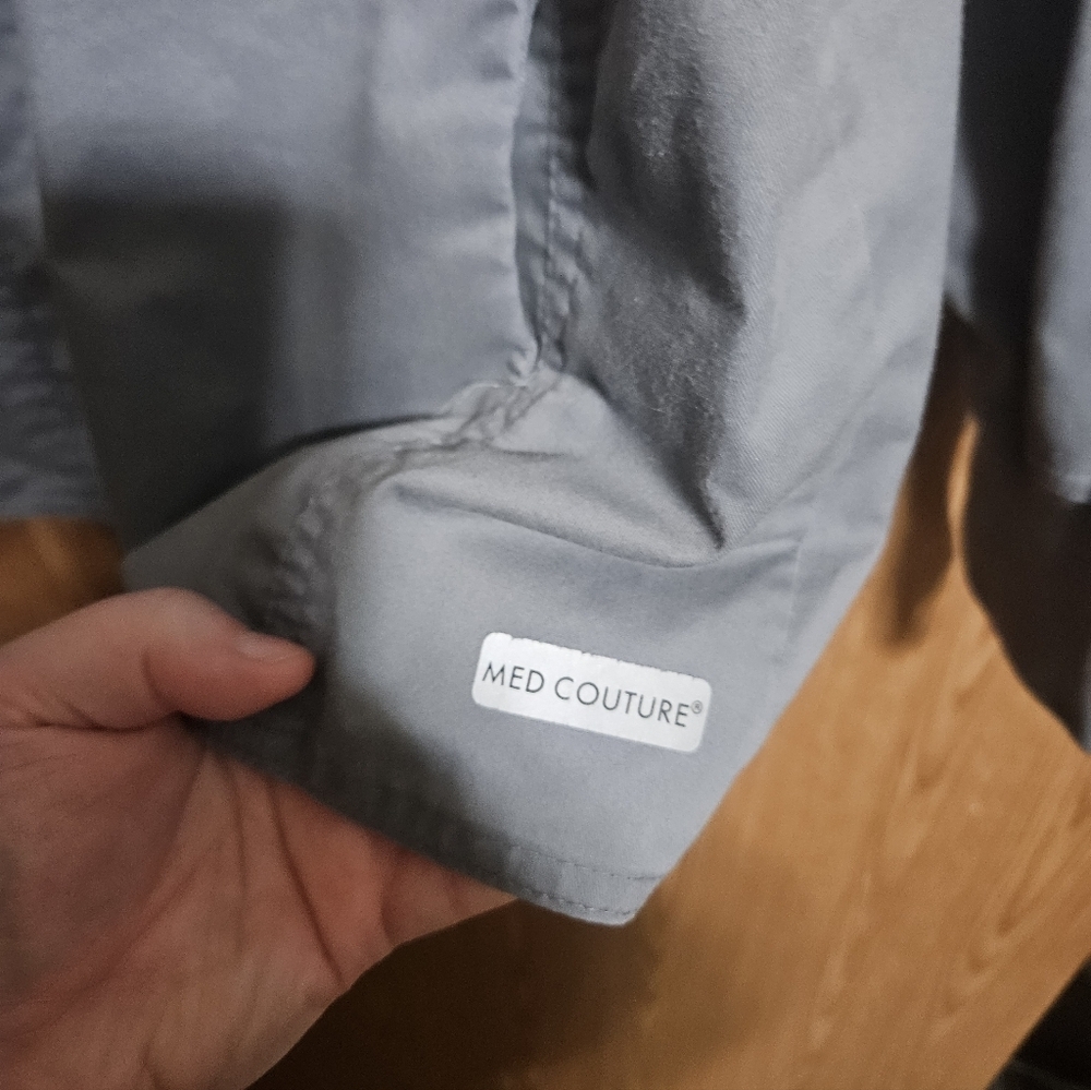 Med Couture Scrub Jacket Warm Up Gray Full Zip! - Picture 6 of 8
